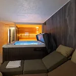 Na Lanech 아파트 Litomyšl