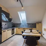 Na Lanech